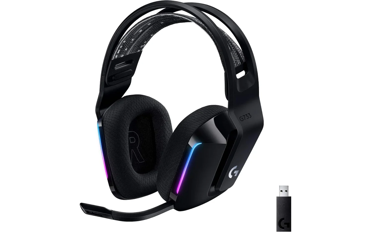 Logitech G733 Lightspeed Wireless Gaming Headset