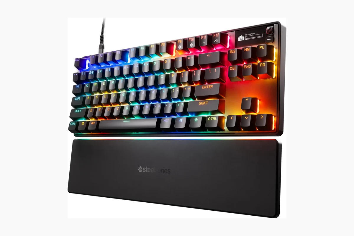 SteelSeries Apex Pro TKL Gen 3 OmniPoint 3.0 HyperMagnetic Switches — Adjustable Actuation — product image